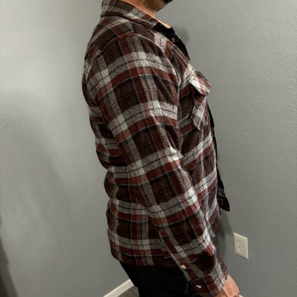 River Trade Men 100% Wool Blend ButtonDown Long Sleeves Plaid Flannel Shirt Sz L - Picture 11 of 17